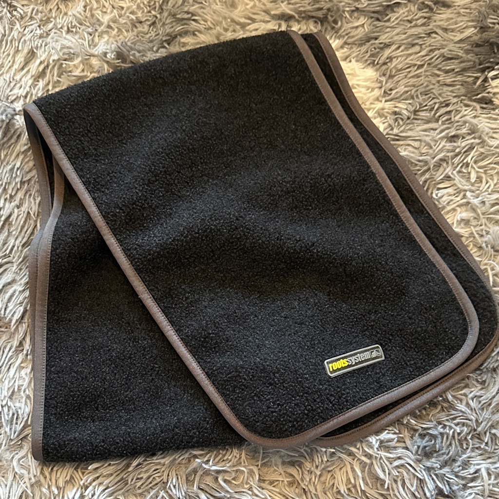 Unisex Roots System Black Fleece Scarf With Brown Trim